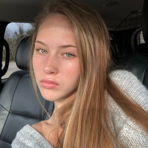 Meet your Posher, Sydney